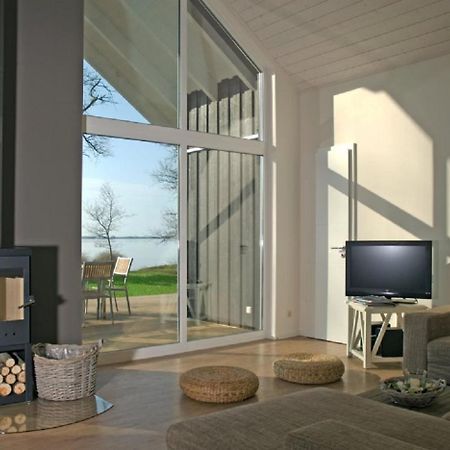 Ferienhaeuser Boddenstrand Wiek auf Rügen Exterior foto